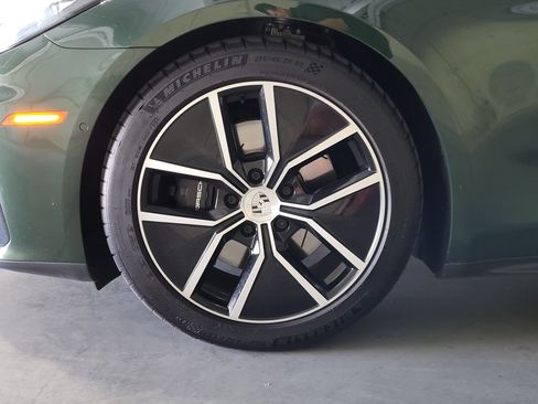 Certified 2025 Porsche Panamera 4 AWD/4WD image 16