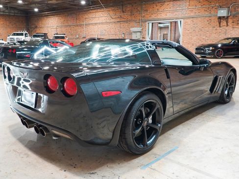 Used 2013 Chevrolet Corvette Grand Sport RWD image 36