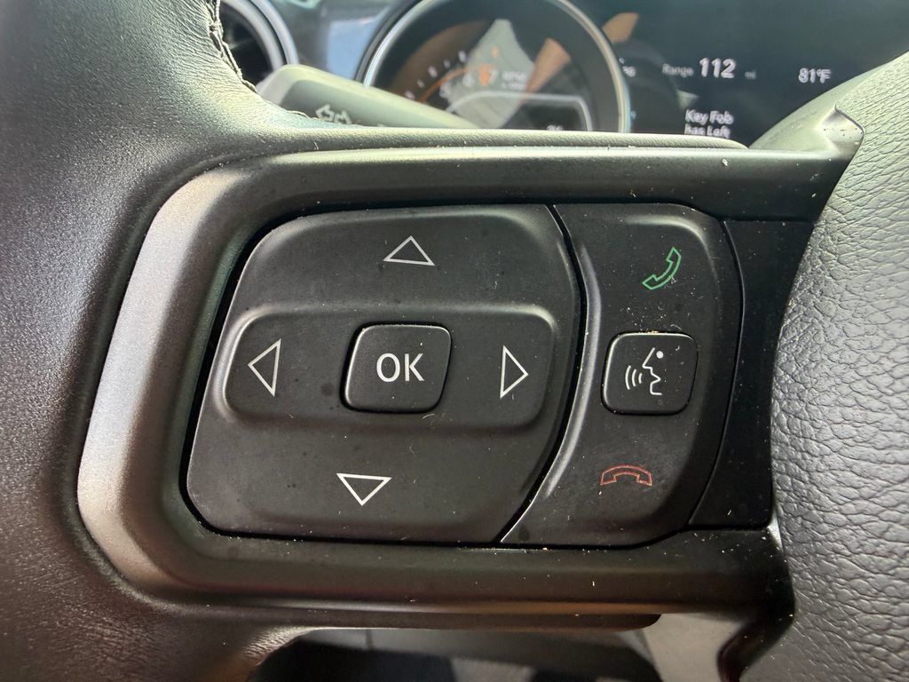 Used 2022 Jeep Gladiator Sport AWD/4WD image 18