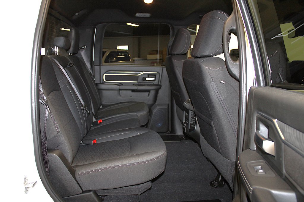 New 2026 RAM 2500 Big Horn AWD/4WD image 36