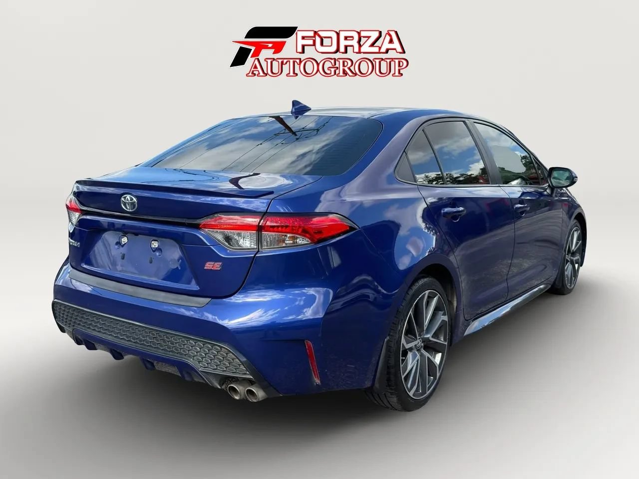 Used 2021 Toyota Corolla SE FWD image 6