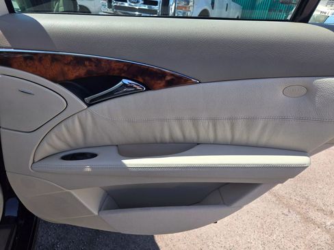 Used 2004 Mercedes-Benz E 500 Sedan image 14