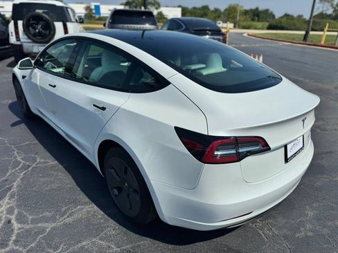 Used 2022 Tesla Model 3 Long Range AWD/4WD image 3