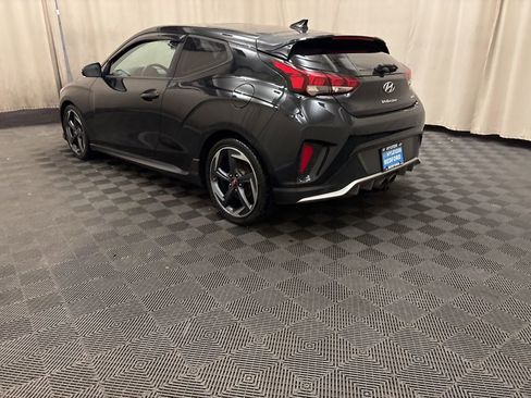 Used 2019 Hyundai Veloster Turbo image 7
