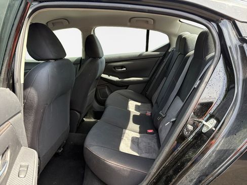 Used 2022 Nissan Sentra SR FWD image 22