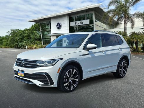 Used 2023 Volkswagen Tiguan SEL R-Line AWD/4WD image 1