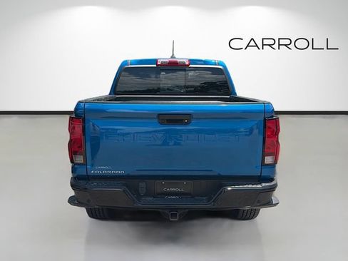 Used 2023 Chevrolet Colorado W/T w/ Technology Package RWD image 4