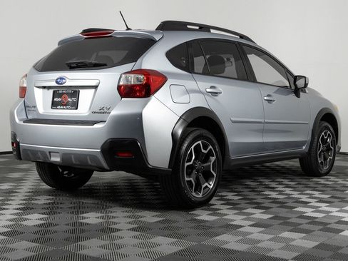 Used 2015 Subaru Crosstrek 2.0i Premium image 8