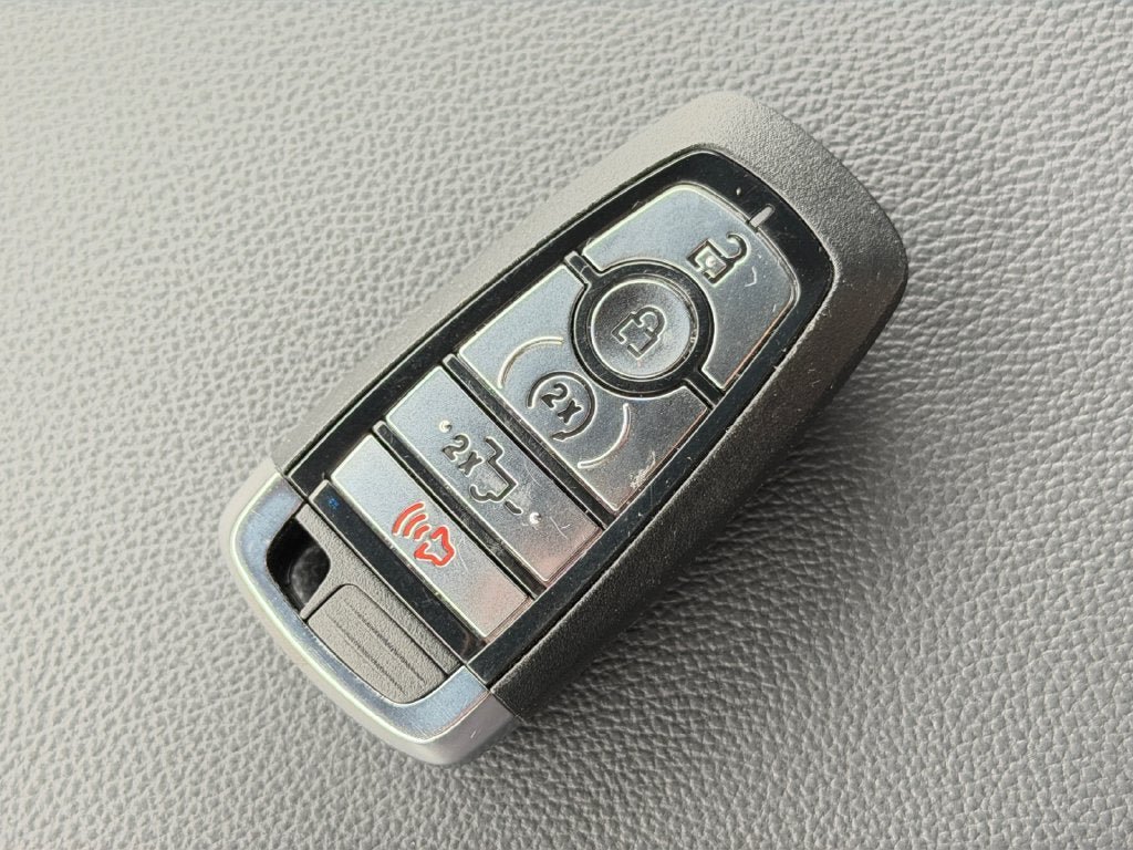 Used 2026 Ford F150 Lariat w/ Equipment Group 502A High AWD/4WD image 31