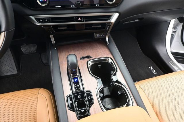Used 2023 Lexus RX 350 Premium Plus w/ Cold Area Package FWD image 7