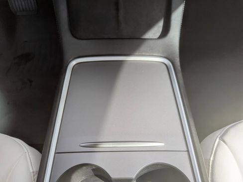Used 2021 Tesla Model 3 Standard Range Plus RWD image 22