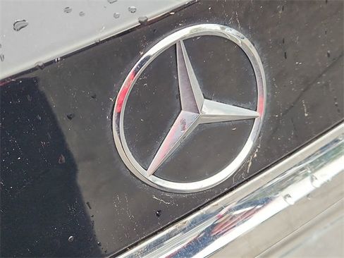 Used 2018 Mercedes-Benz GLA 250 4MATIC image 30