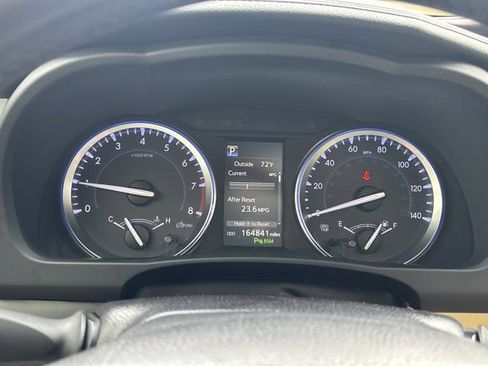 Used 2018 Toyota Highlander Limited AWD/4WD image 29