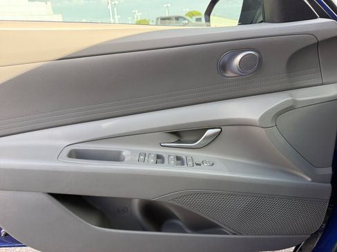 Certified 2024 Hyundai Elantra SEL FWD image 13
