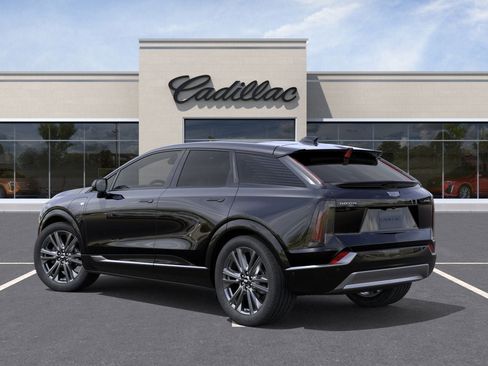 New 2026 Cadillac Optiq Sport 2 w/ LPO, Floor Liner Package AWD/4WD image 3