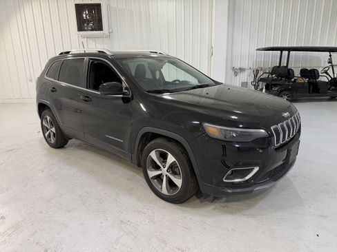 Used 2020 Jeep Cherokee Limited image 7