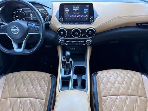 Used 2020 Nissan Sentra SV w/ SV Premium Package image 3