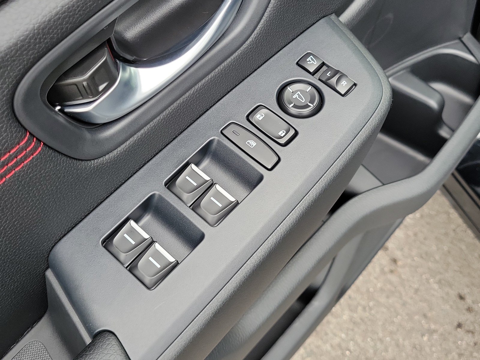 New 2026 Honda Pilot Black Edition image 14