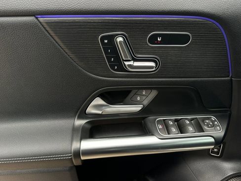 New 2026 Mercedes-Benz GLA 250 4MATIC image 20