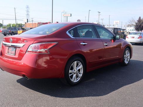 Used 2015 Nissan Altima 2.5 SV FWD image 10