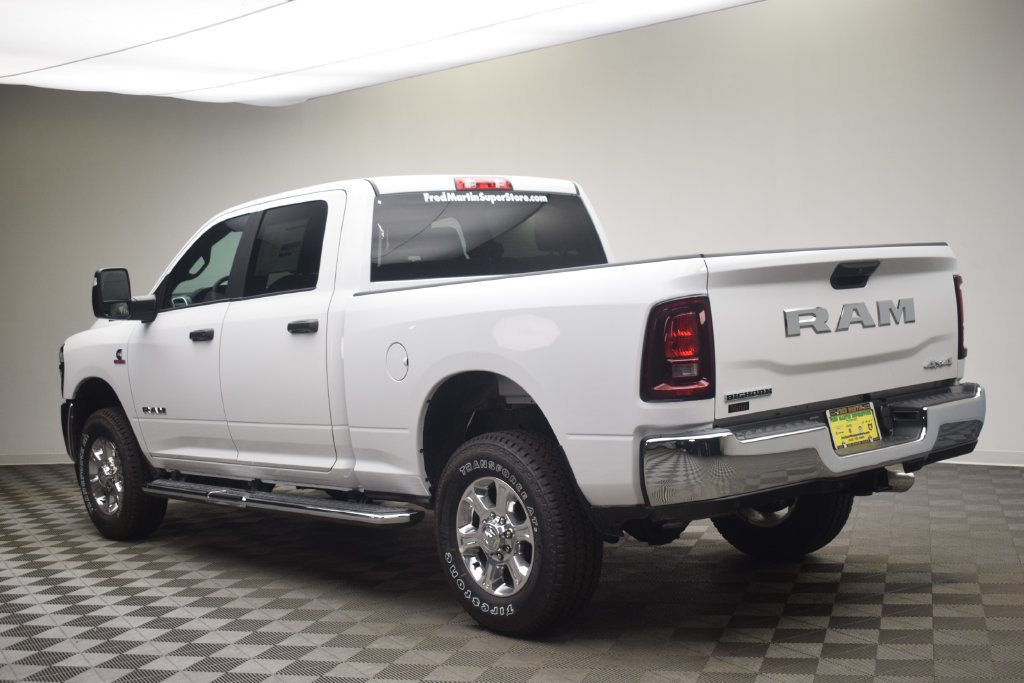 New 2027 RAM 3500 Big Horn AWD/4WD image 13