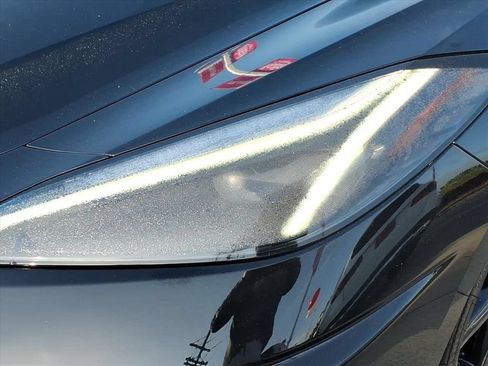 Used 2024 Chevrolet Corvette Stingray Coupe RWD image 11
