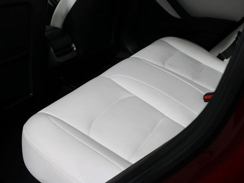 Used 2018 Tesla Model 3 Performance image 25