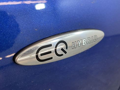 New 2025 Mercedes-Benz GLC 350e 4MATIC image 19