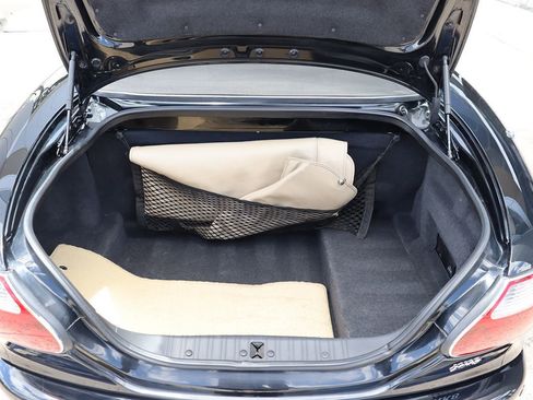 Used 2002 Jaguar XK8 Convertible image 40