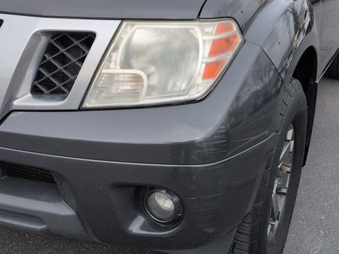 Used 2015 Nissan Frontier PRO-4X w/ Pro-4x Luxury Package image 12