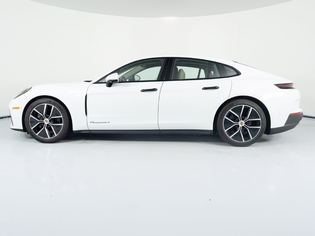 Certified 2026 Porsche Panamera 4 AWD/4WD image 2