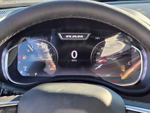 New 2026 RAM 1500 4x4 Crew Cab image 19