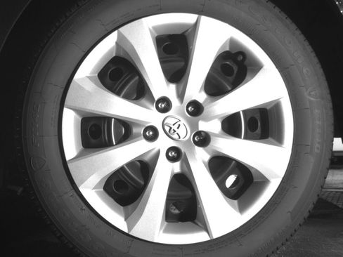 Used 2025 Toyota Corolla LE image 14