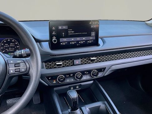 Certified 2026 Honda Accord SE image 9