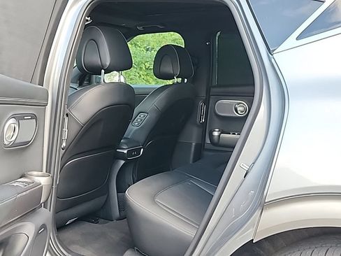 Used 2024 Genesis GV60 Advanced AWD/4WD image 26