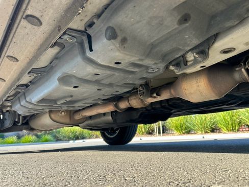 Used 2014 Toyota Highlander XLE image 34