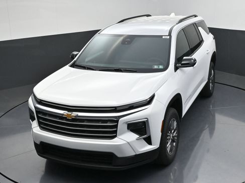 New 2026 Chevrolet Traverse LT FWD image 49