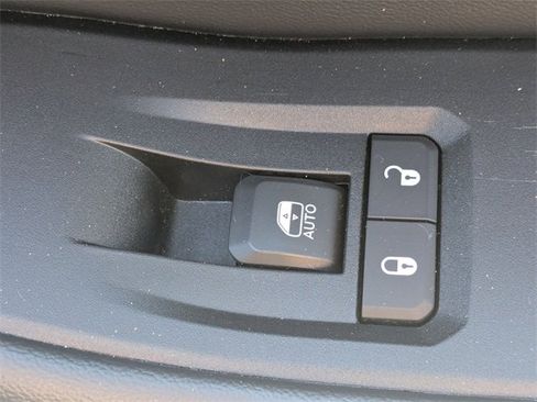 Used 2024 Jeep Grand Cherokee L Laredo image 31