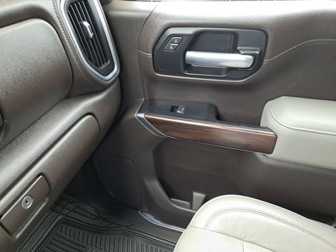 Used 2019 GMC Sierra 1500 SLT w/ SLT Premium Package image 29