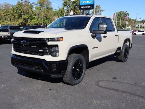 New 2026 Chevrolet Silverado 2500 Custom w/ Custom Value Package image 10