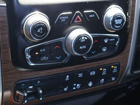 Used 2017 RAM 2500 Laramie AWD/4WD image 20