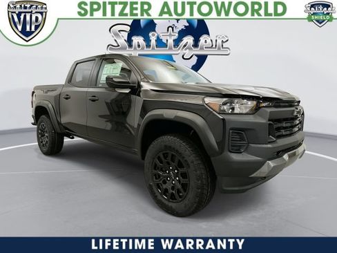 New 2026 Chevrolet Colorado Trail Boss AWD/4WD image 1