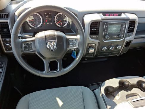 Used 2020 RAM 1500 Tradesman w/ Tradesman SXT Package image 11