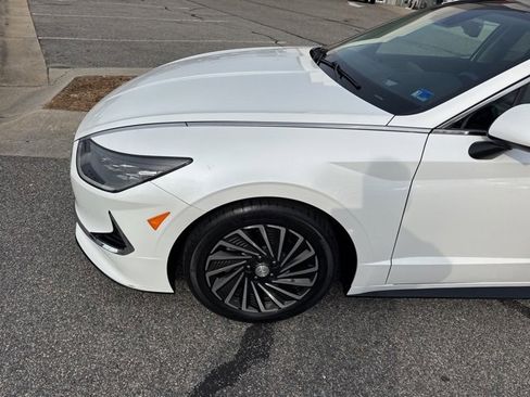 Used 2021 Hyundai Sonata Limited w/ Cargo Package image 3