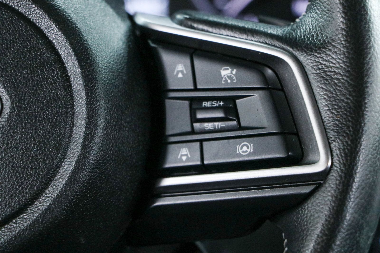 Used 2023 Subaru Ascent Limited AWD/4WD image 14