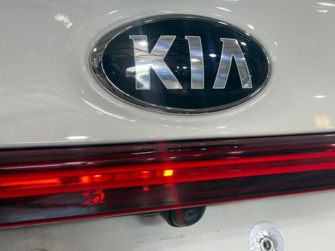 Used 2020 Kia Forte LXS FWD image 31