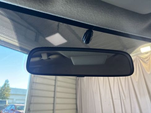 Used 2017 Mitsubishi Mirage ES image 25