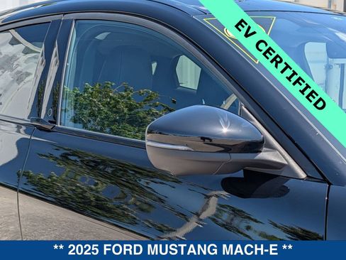 Used 2025 Ford Mustang Mach-E Premium image 10