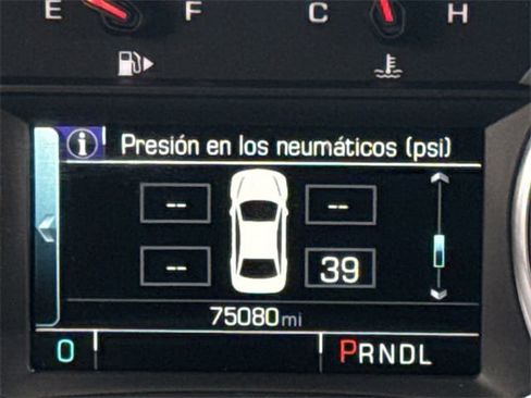 Used 2018 Chevrolet Malibu Premier image 16