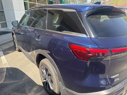 Used 2024 INFINITI QX60 Pure image 17